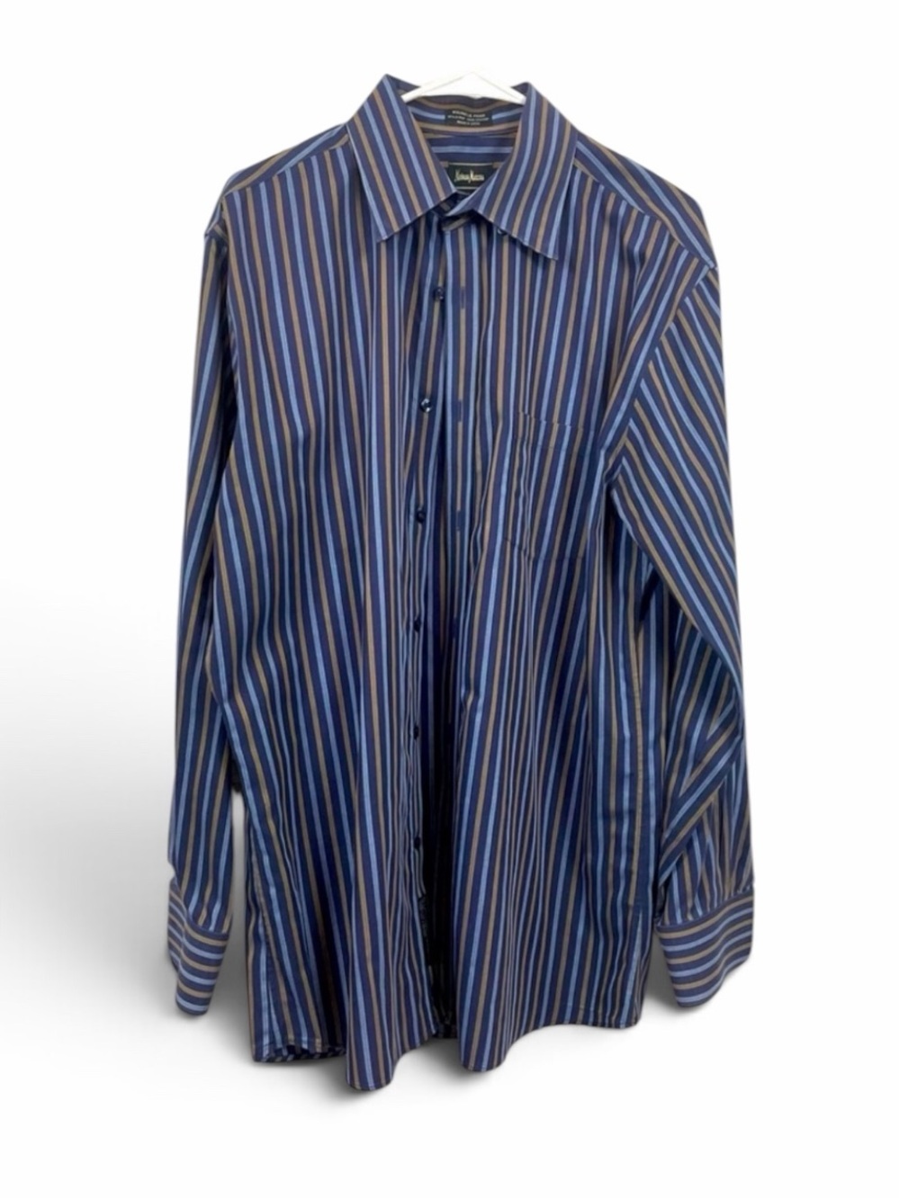 Neiman Marcus Men’s Blue Striped Button-Front Long Sleeve Dress Shirt in Size L